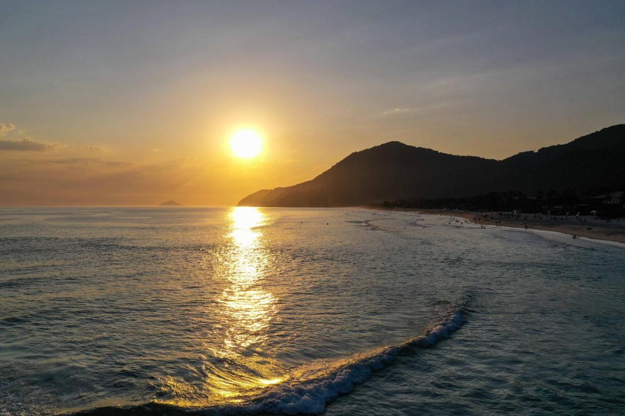 Maresias - Frente P/ Praia - Cond. Fechado - Piscina Aquecida!!!Wi Fi Exclusiva Sao Sebastiao  Kültér fotó